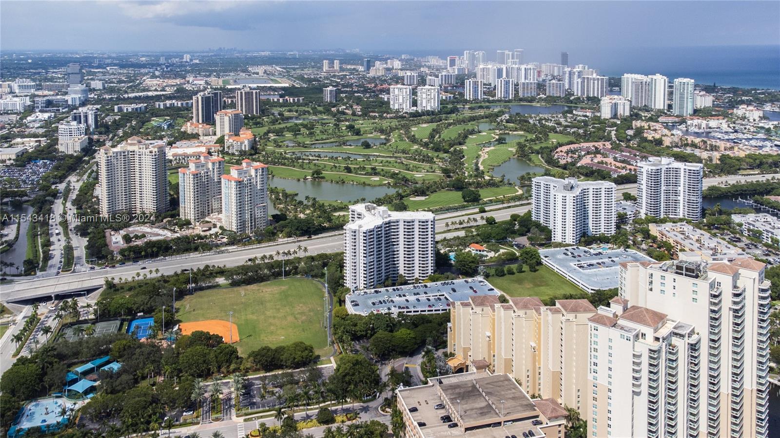 PARC CENTRAL AVENTURA SOU - Residential