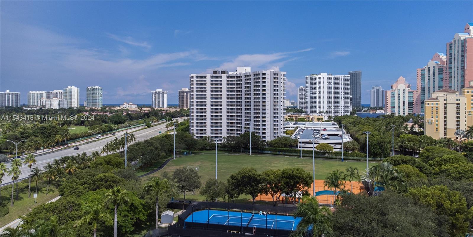 PARC CENTRAL AVENTURA SOU - Residential