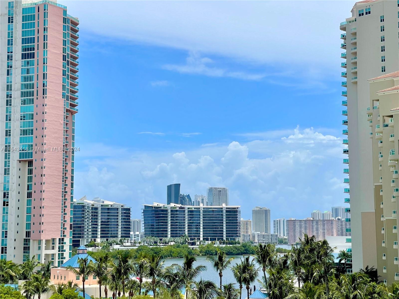 PARC CENTRAL AVENTURA SOU - Residential