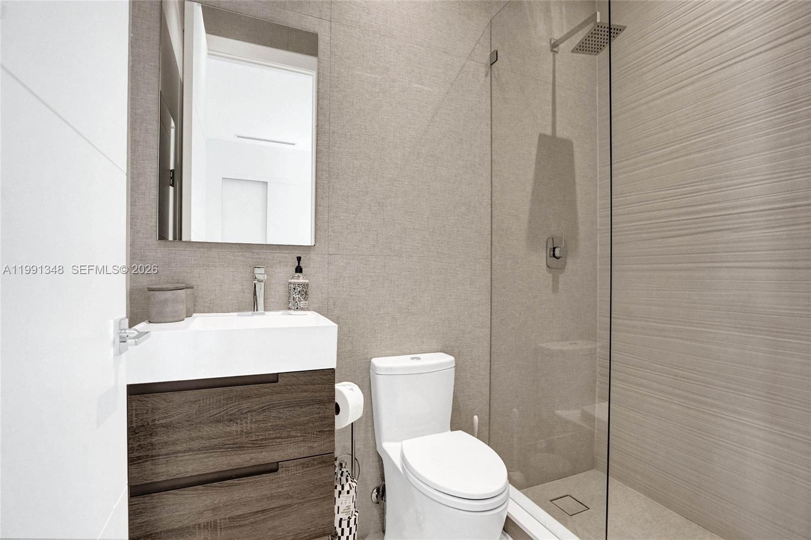 HIGHLAND WOODS SEC 2 - Residential