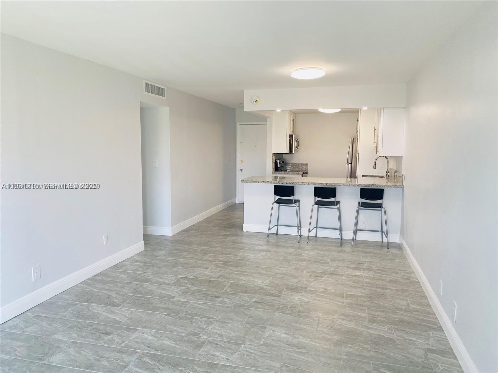 DORAL GARDENS II CONDO - Residential Lease