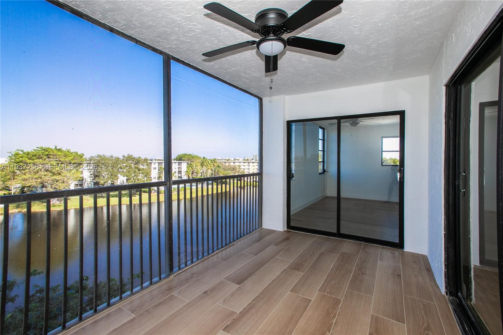 CYPRESS BEND CONDOMINIUM - Residential