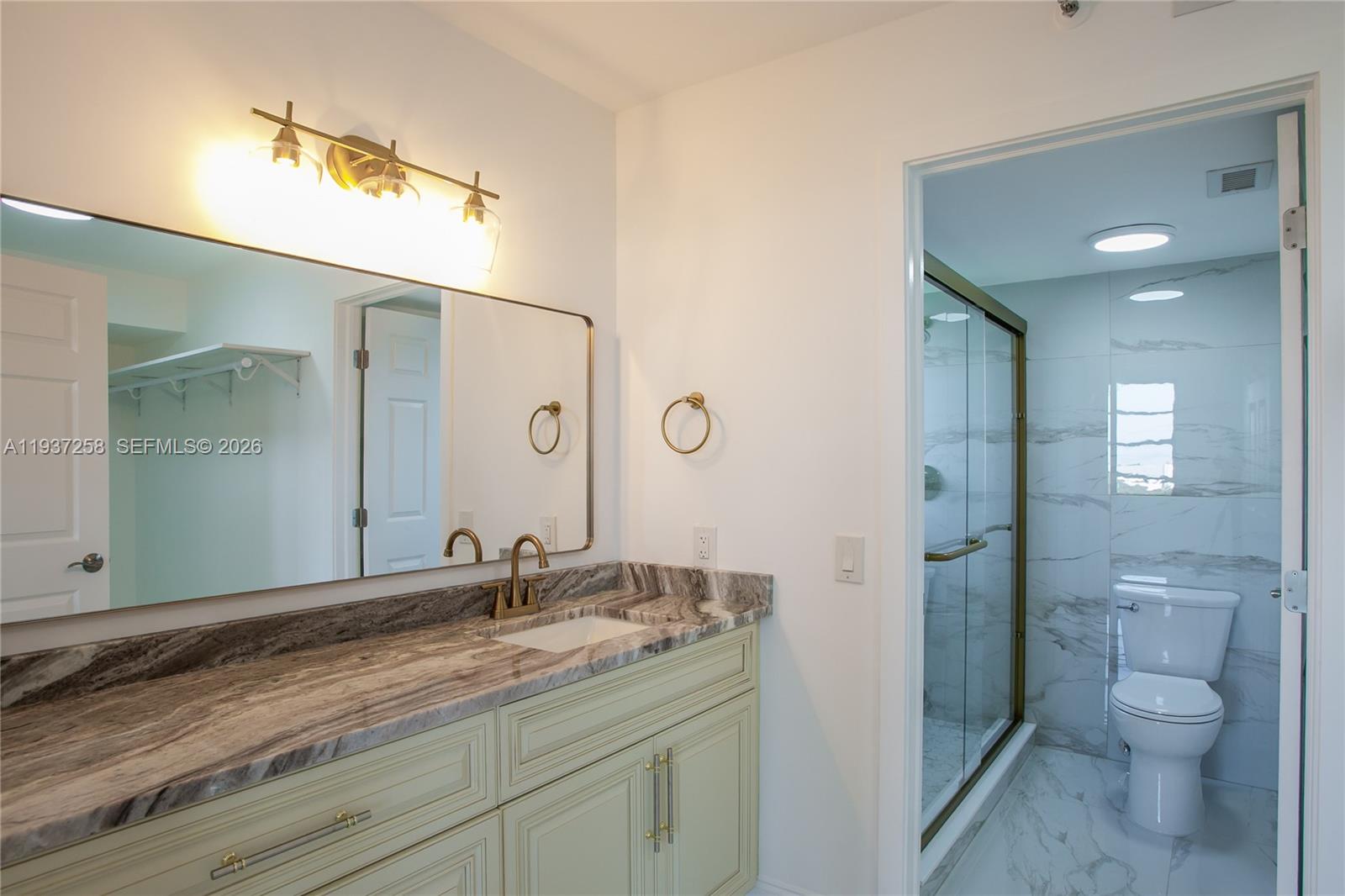 CYPRESS BEND CONDOMINIUM - Residential