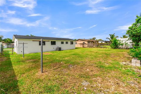 Tiny photo for 11373 SW 227th Ter, Miami, FL 33170 (MLS # A12026749)