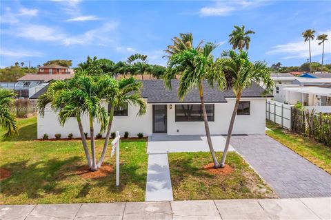 Tiny photo for 11373 SW 227th Ter, Miami, FL 33170 (MLS # A12026749)