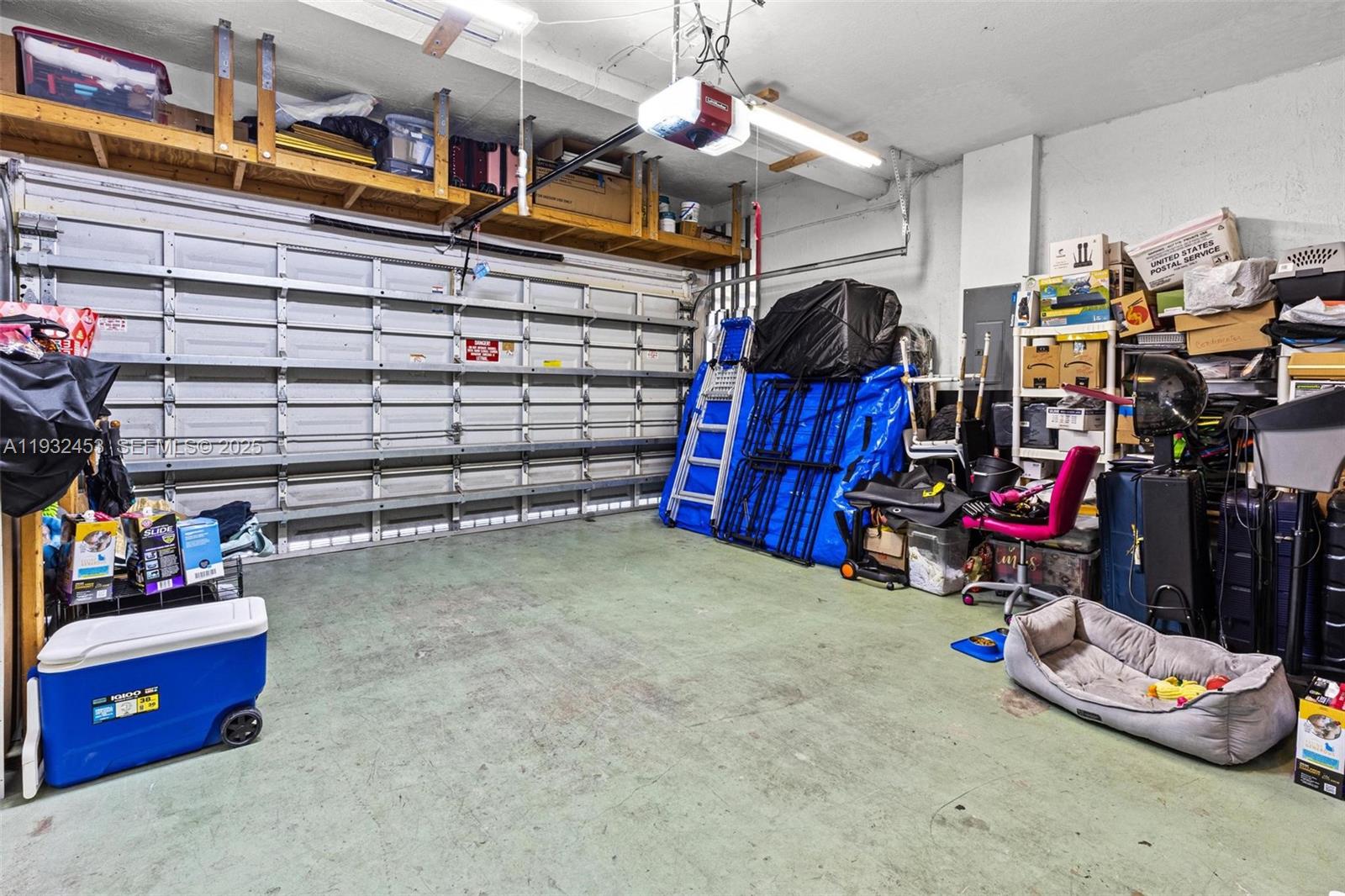 EMILIOS PLACE AT OASIS - Residential