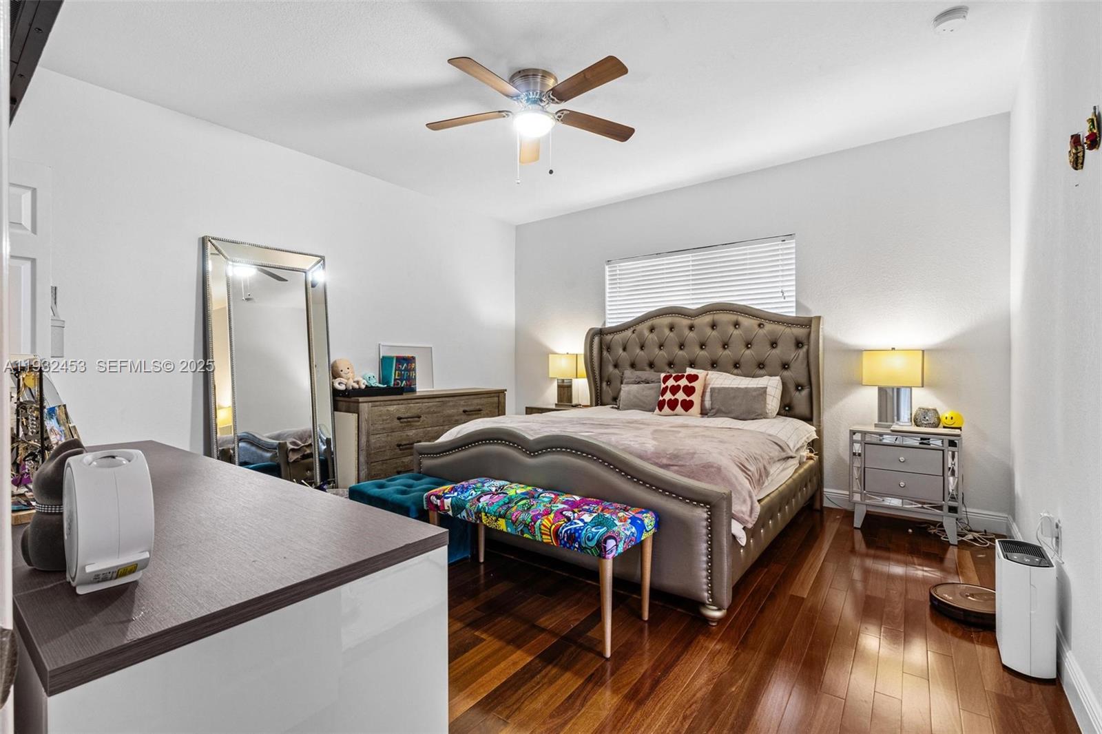 EMILIOS PLACE AT OASIS - Residential