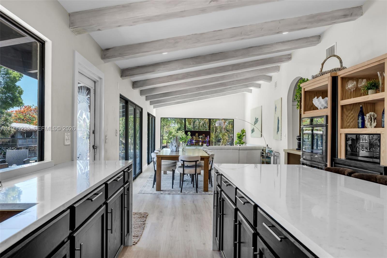 TWIN OAKS - Residential