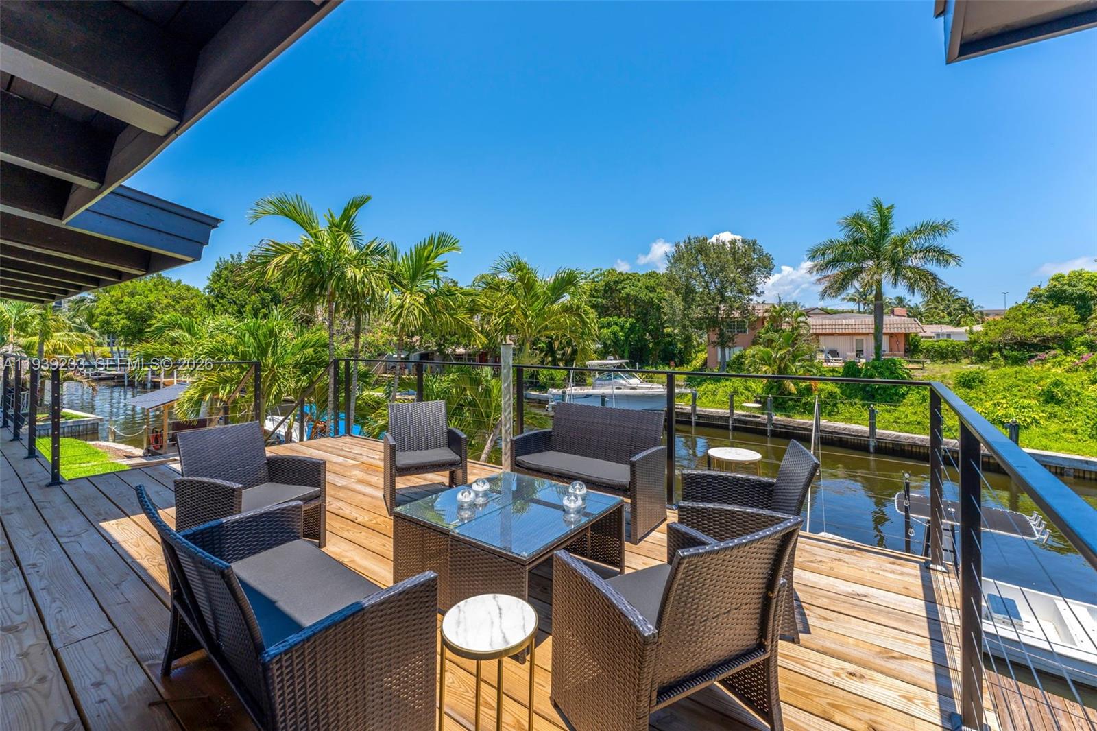 TWIN OAKS - Residential