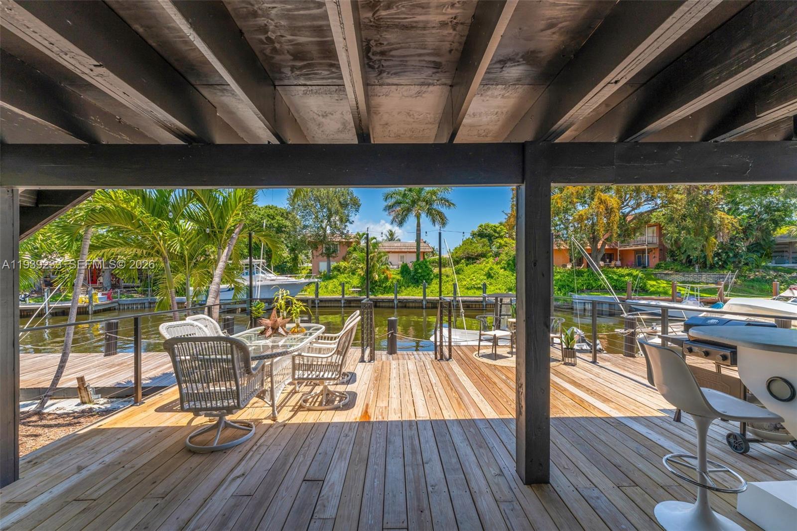 TWIN OAKS - Residential