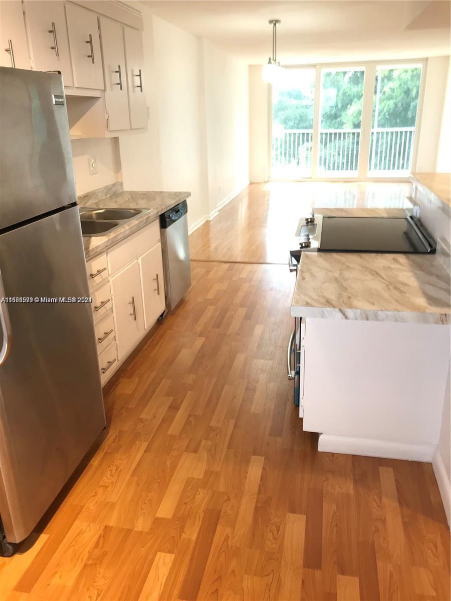 CORONADO AT JACARANDA PHA - Residential