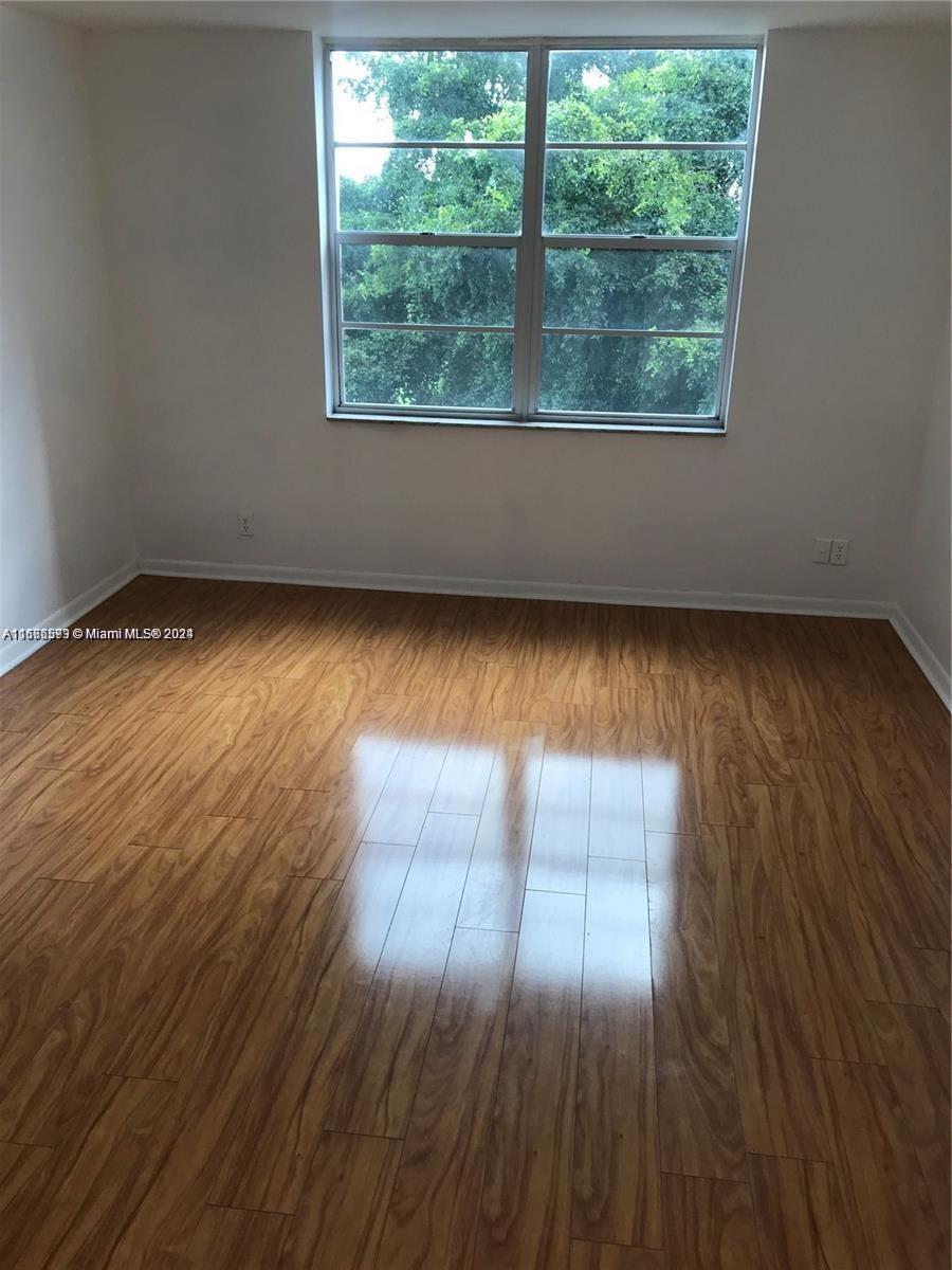 CORONADO AT JACARANDA PHA - Residential