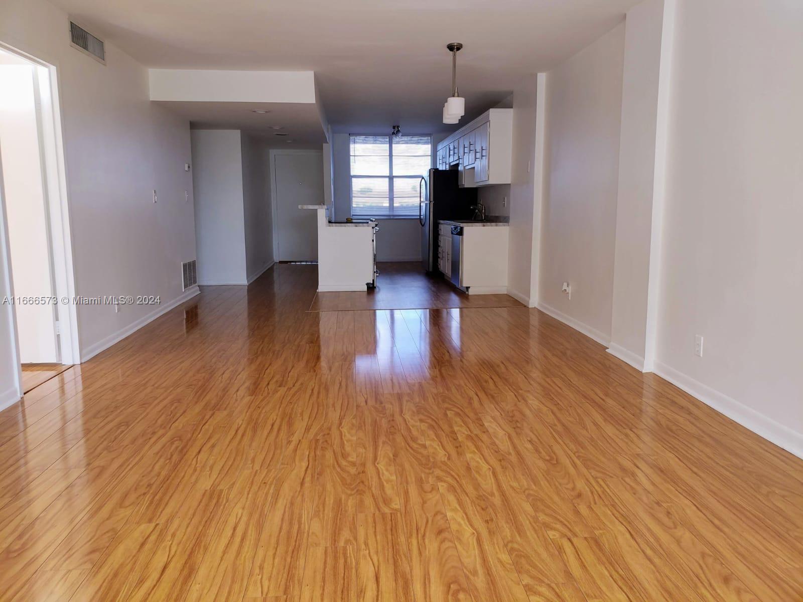 CORONADO AT JACARANDA PHA - Residential