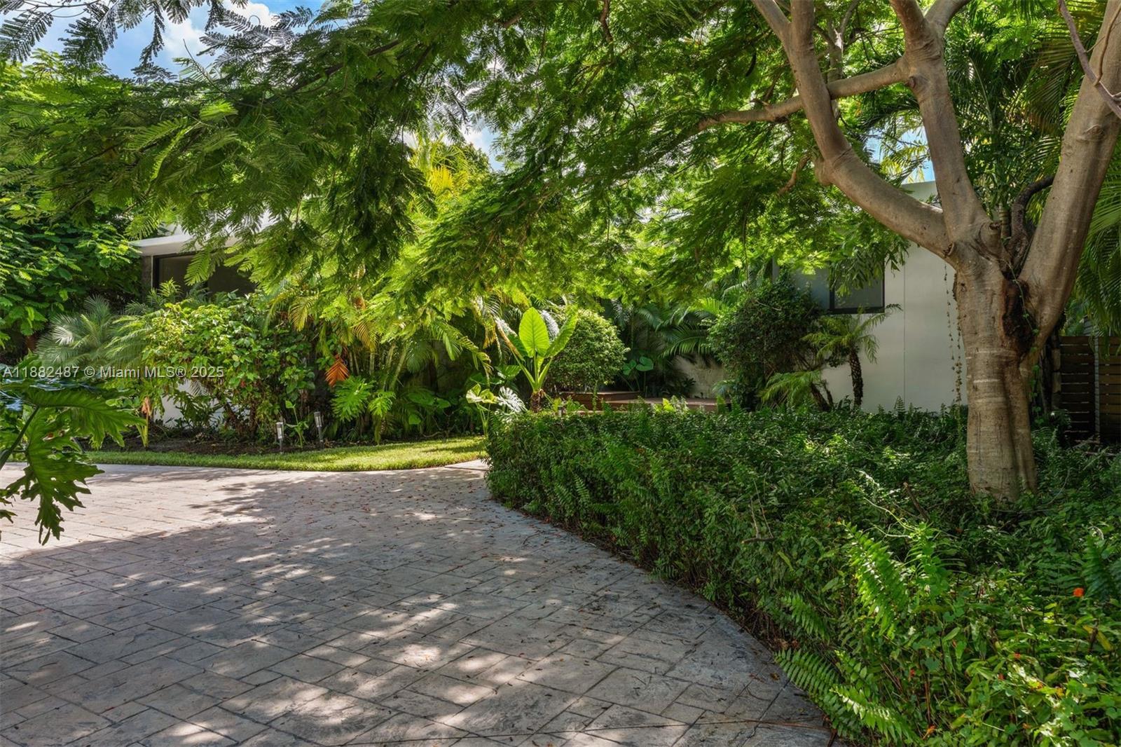 SUNSET ISLANDS-ISLAND NO - Residential Lease