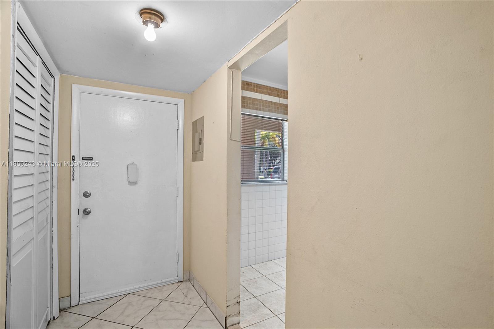 NATURA CONDO NO 1 - Residential