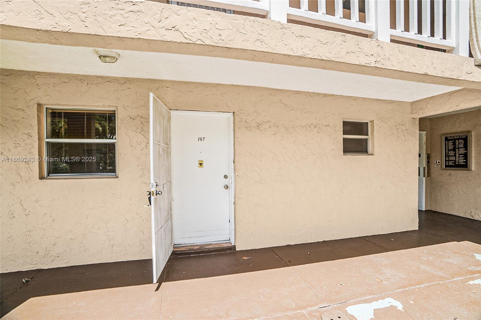 NATURA CONDO NO 1 - Residential