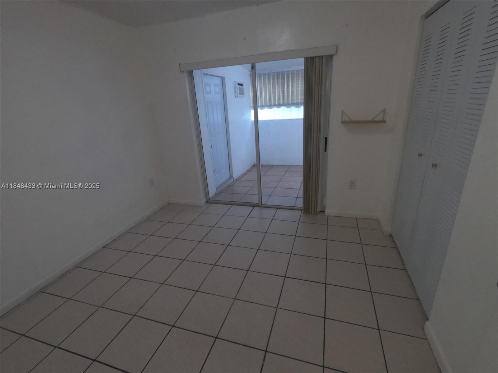 BILTMORE VILLAS SEC II - Residential