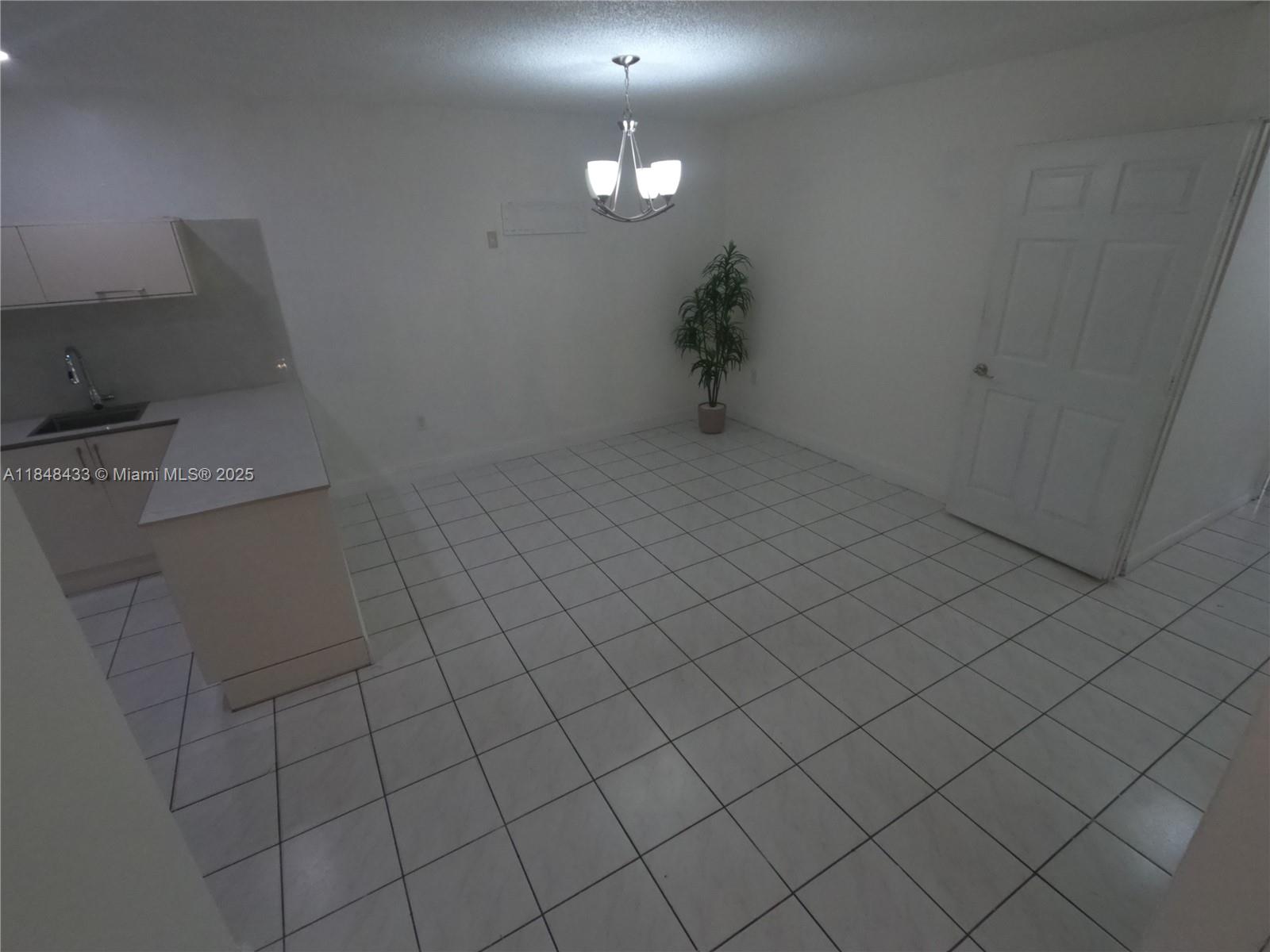 BILTMORE VILLAS SEC II - Residential