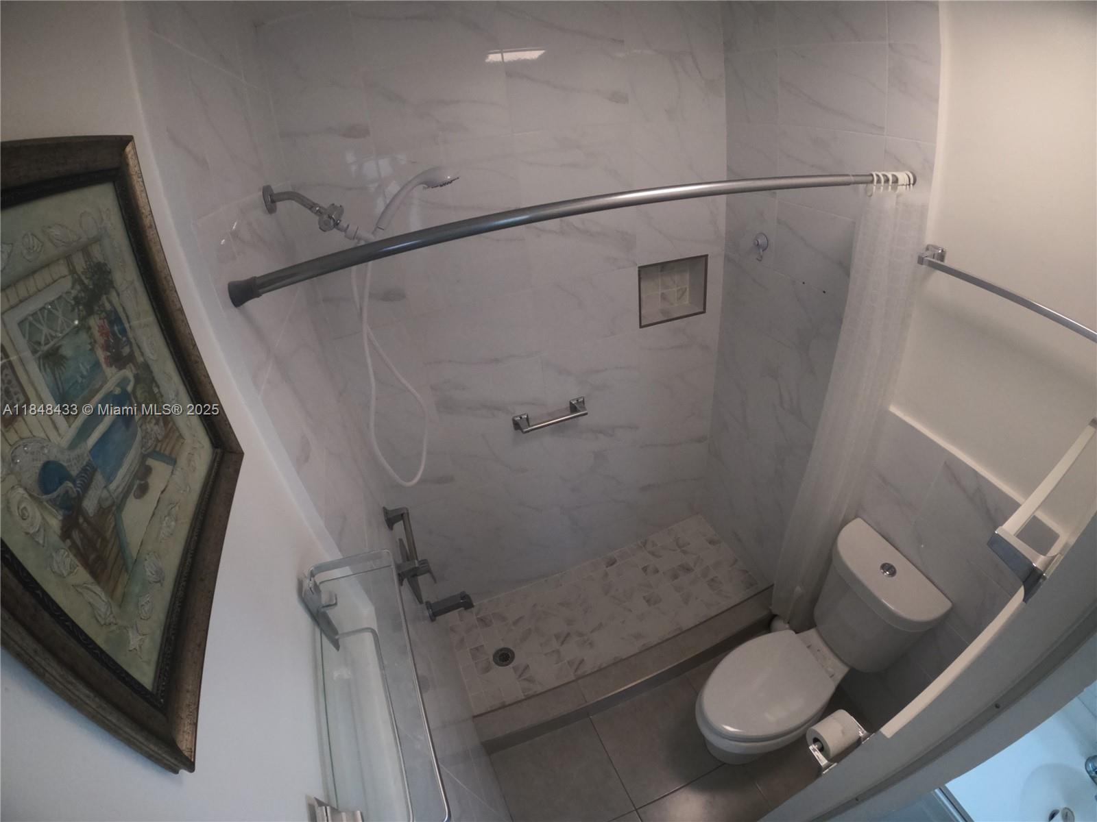 BILTMORE VILLAS SEC II - Residential