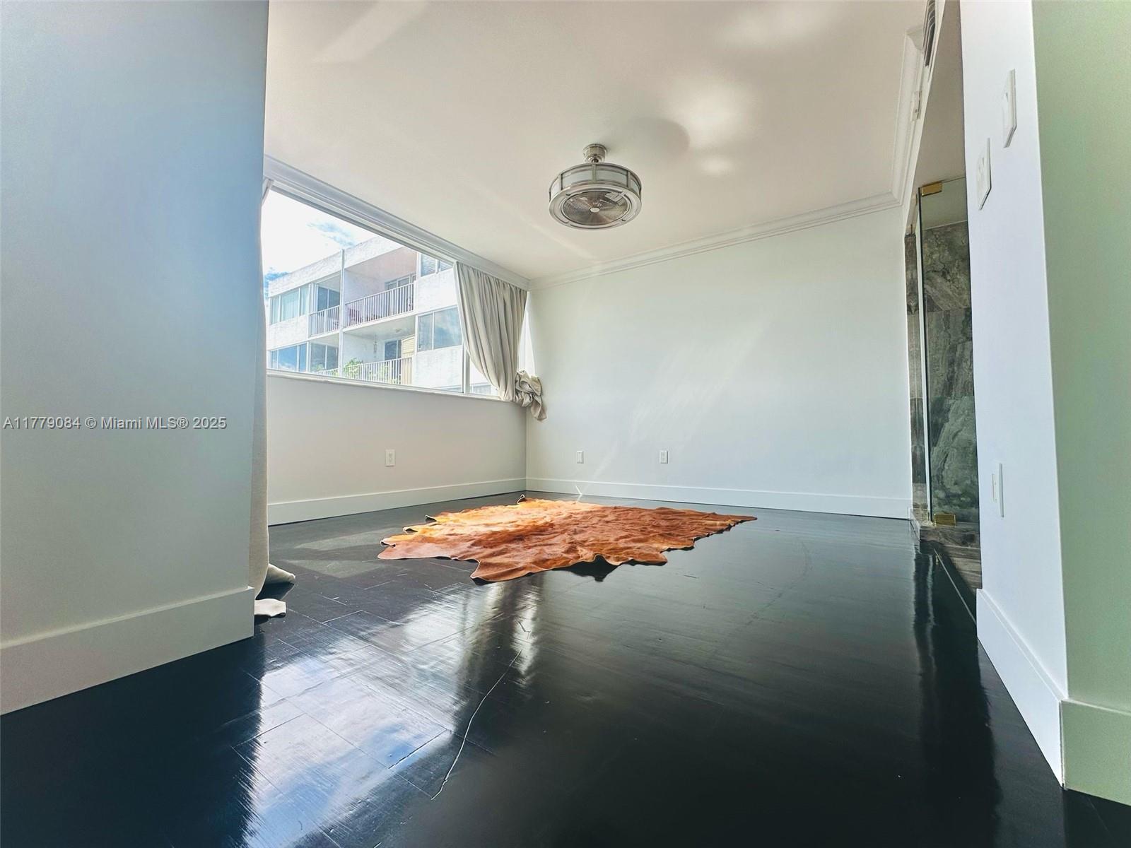 RIVER RUN CONDO PH I - Residential