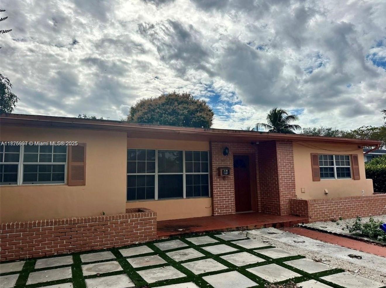 Charming North Miami Beach Opportunity-Build Your Dream Home! Located east of 10th Avenue and the canal in a highly desirable area of North Miami Beach, this property is priced under $1 million, a rare find in today's market. The lot comes with pre-approved architectural plans for a stunning 5bedroom, 4bathroom home with a modern design, boasting 2500 sqft feet of living space and a luxurious pool. All the groundwork has been laid-simply submit the plans to the city, and you're ready to build! This is your chance to create the perfect family home or a lucrative investment property in a sought-after neighborhood. Close to all houses of worship, The 95, Aventura Mall, pristine beaches and so much more! Don’t miss out on this unique opportunity to build your dream home in North Miami Beach!