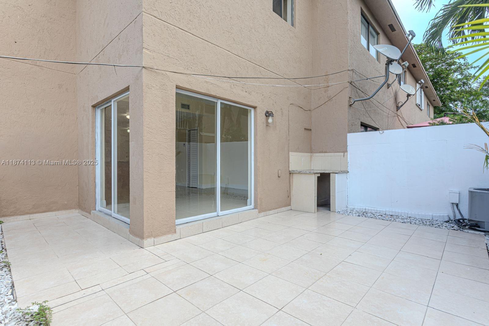 VILLAS DE MARBELLA CONDO - Residential