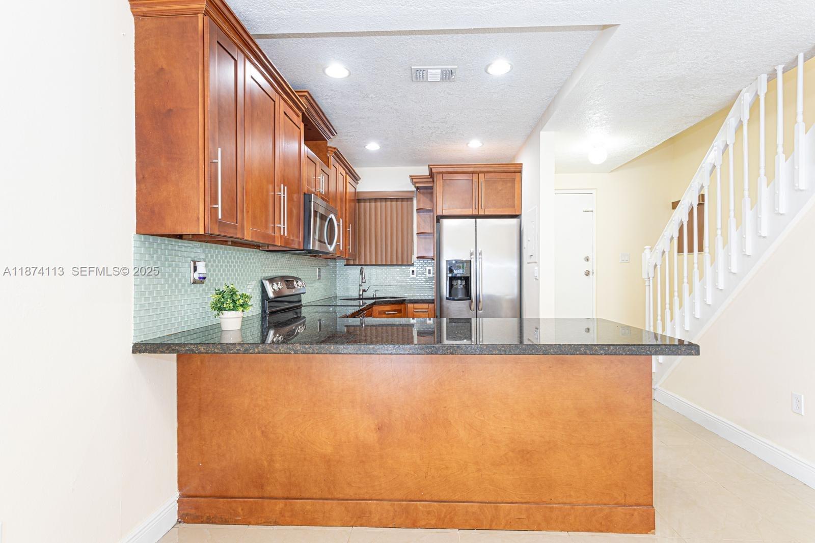 VILLAS DE MARBELLA CONDO - Residential