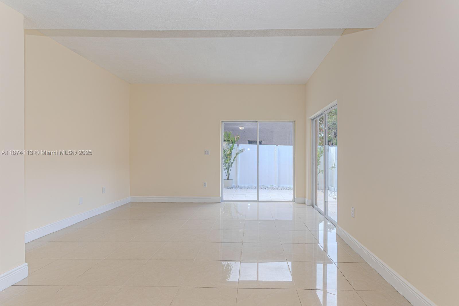 VILLAS DE MARBELLA CONDO - Residential