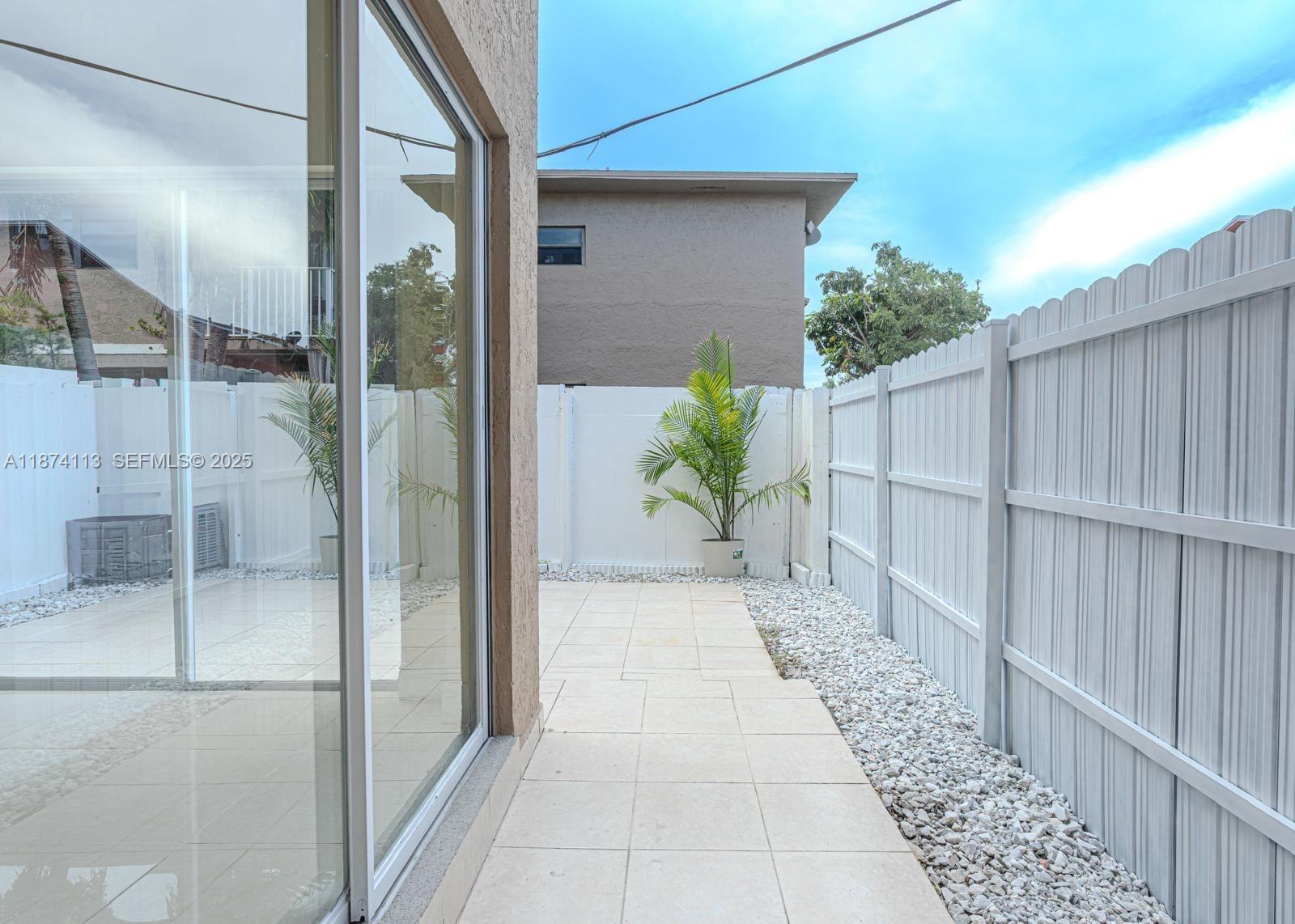 VILLAS DE MARBELLA CONDO - Residential