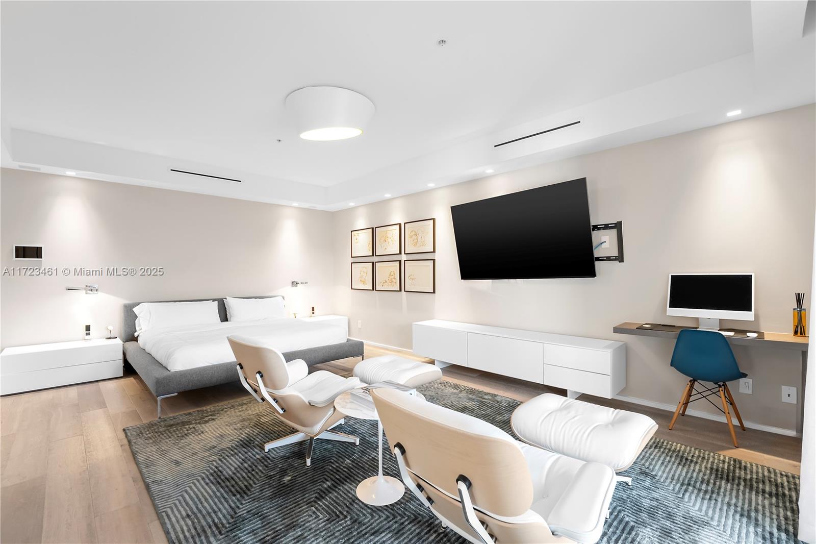 THS AT SUNSET HARBOUR CON - Residential