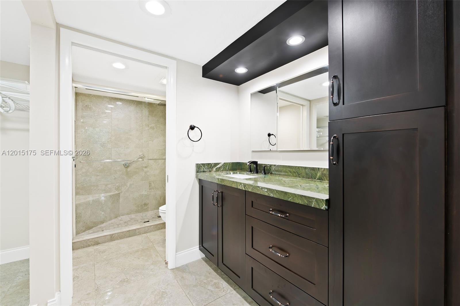CAYMAN VILLAGE C CONDO - Residential