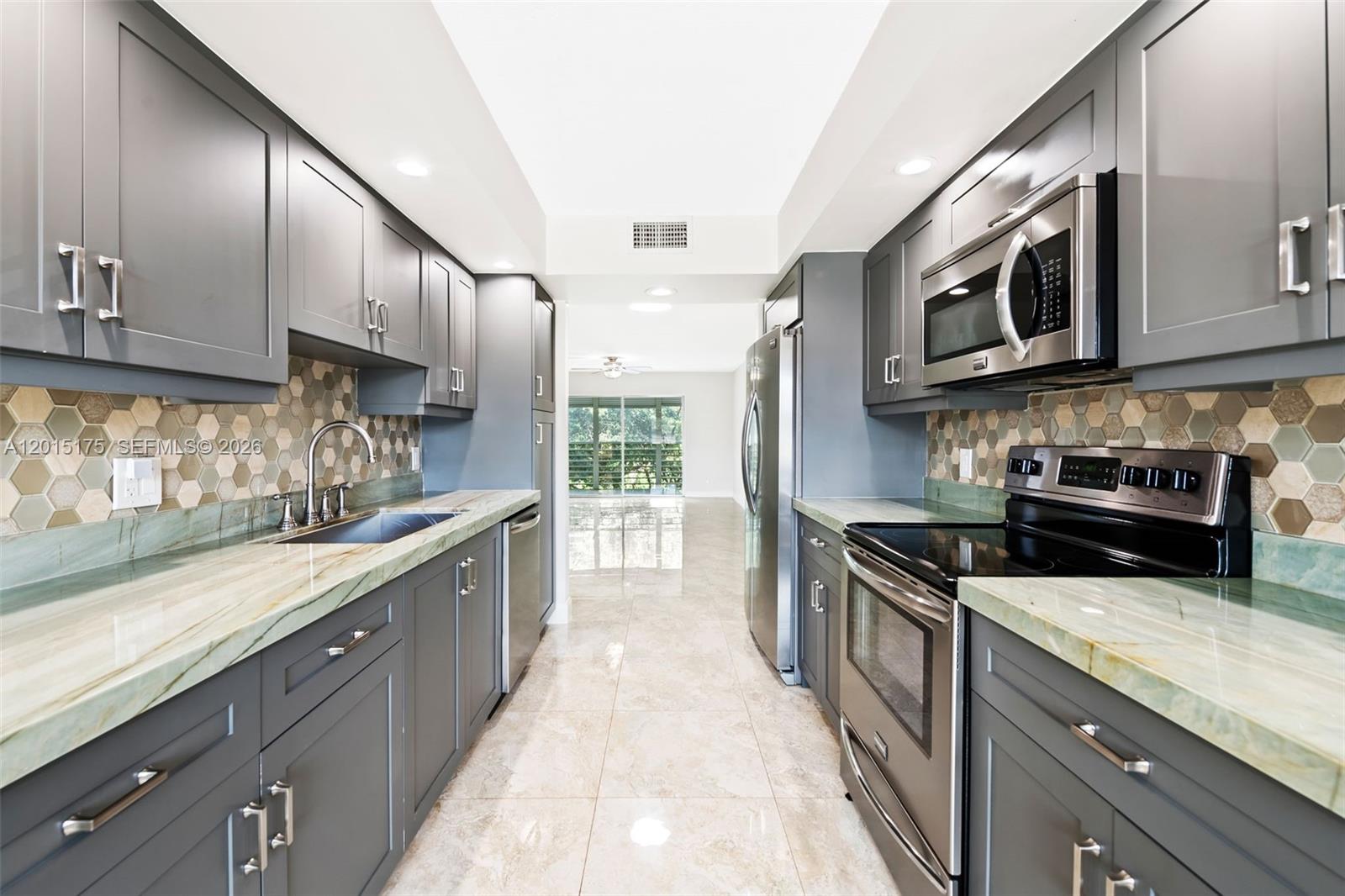 CAYMAN VILLAGE C CONDO - Residential