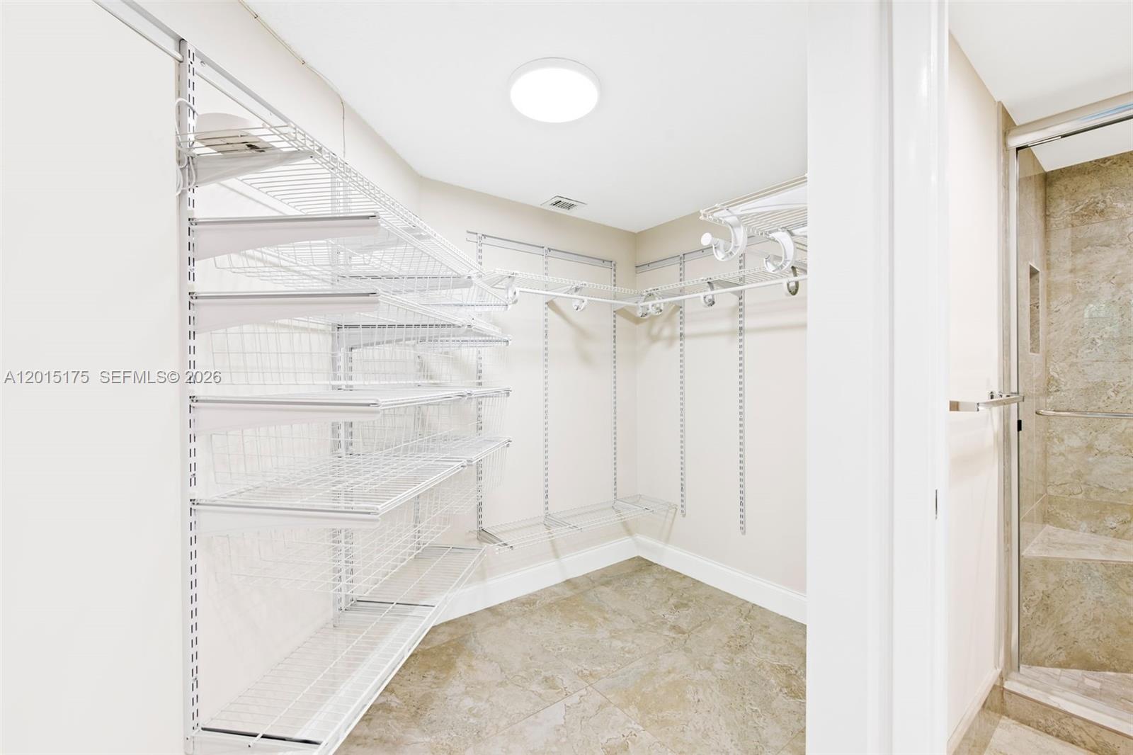 CAYMAN VILLAGE C CONDO - Residential