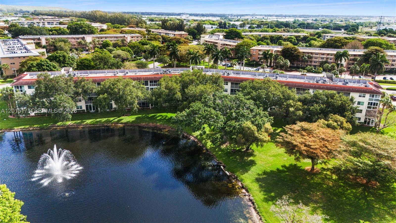 CAYMAN VILLAGE C CONDO - Residential