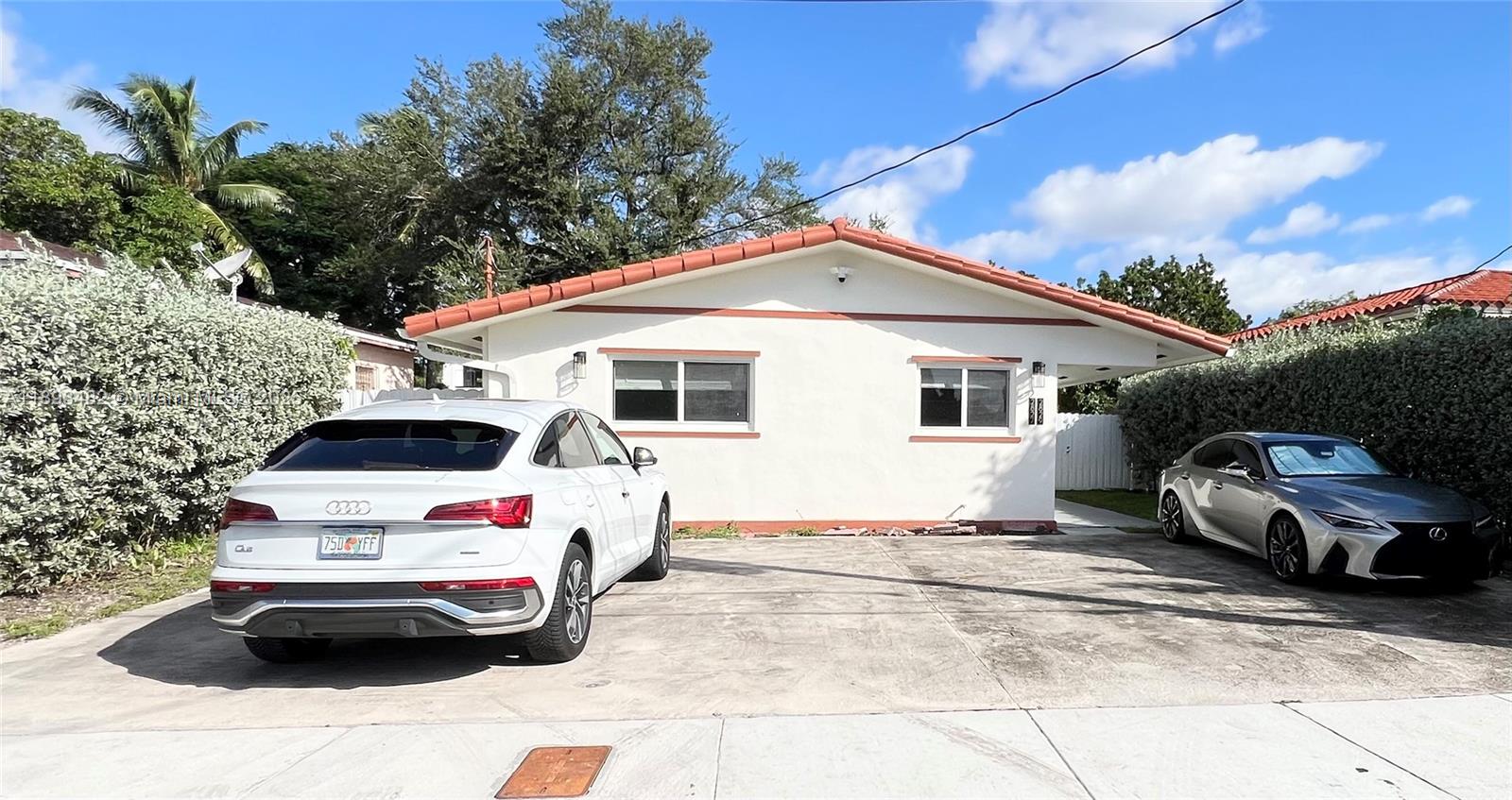 AMND MIAMI SUBURBAN ACRES - Residential Lease