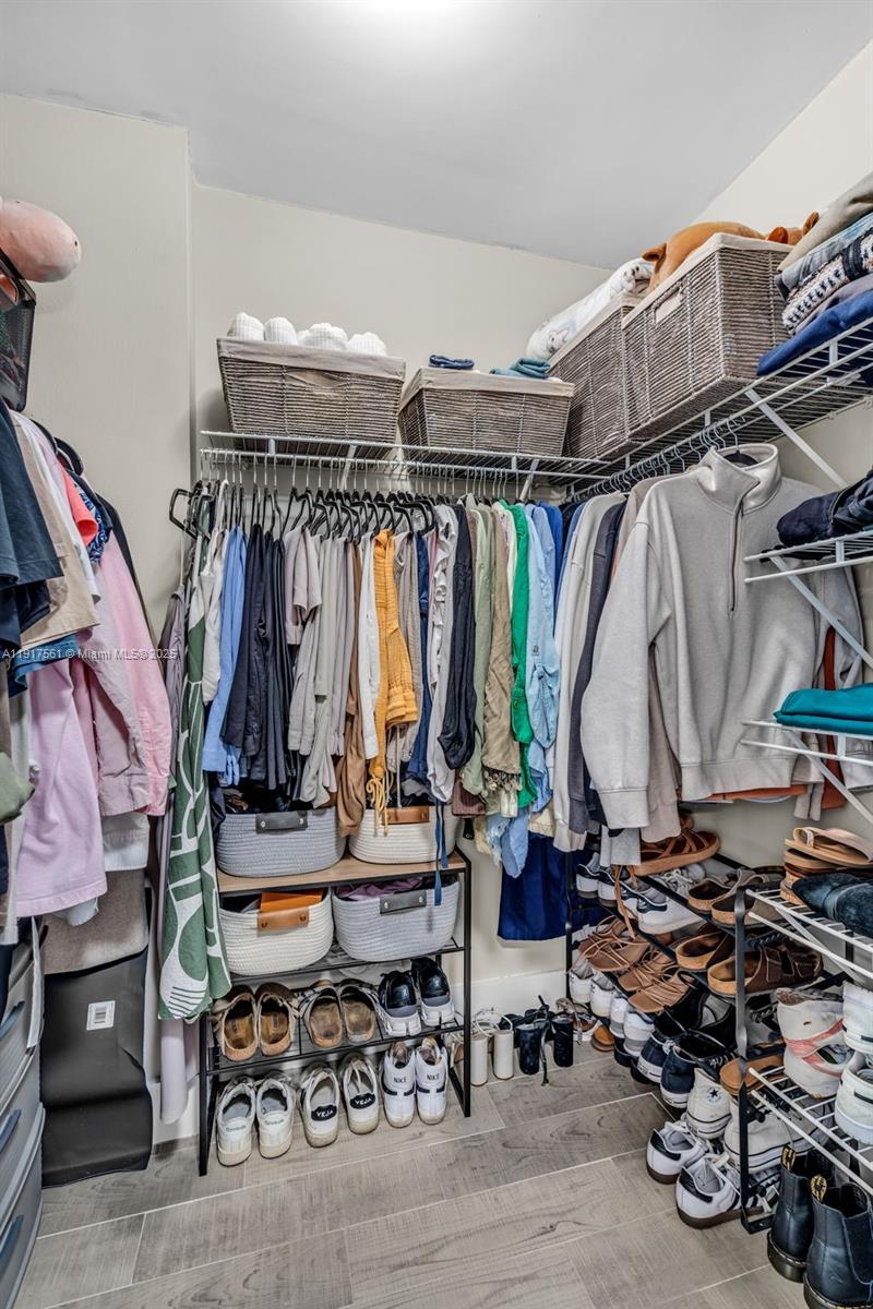 CORONADO CONDO- TOWER II - Residential