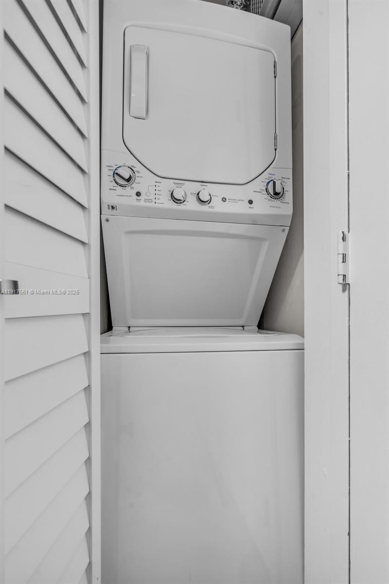 CORONADO CONDO- TOWER II - Residential