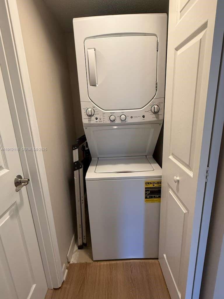 CAMBRIDGE AT CENTURY VILL - Residential