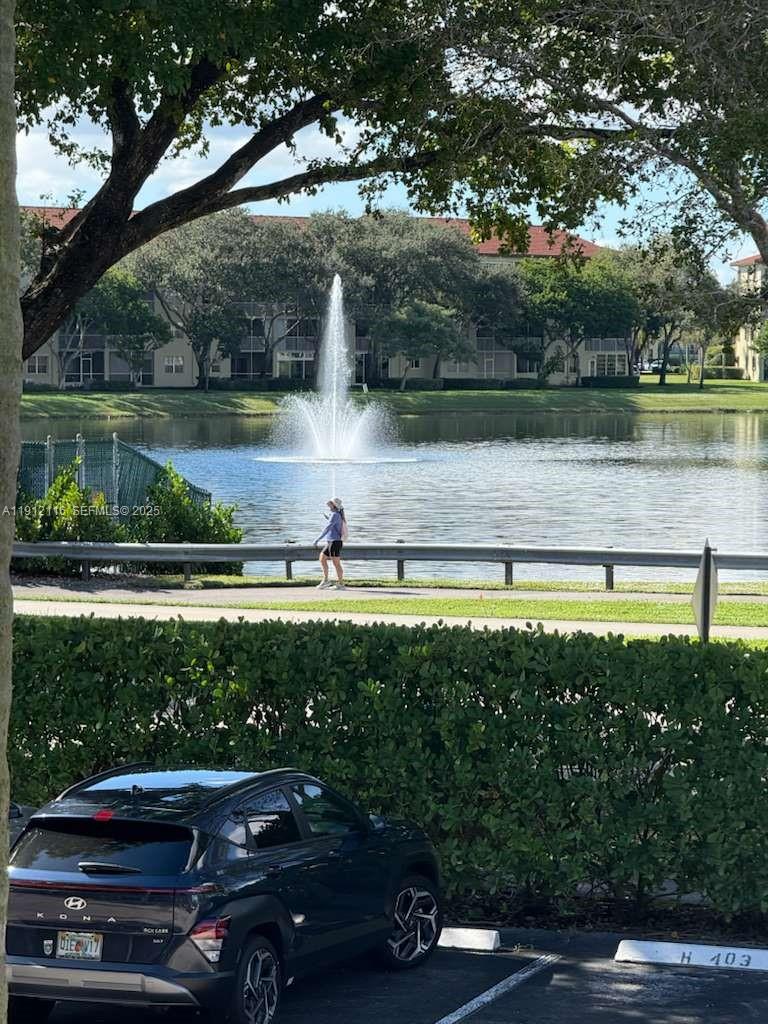 CAMBRIDGE AT CENTURY VILL - Residential