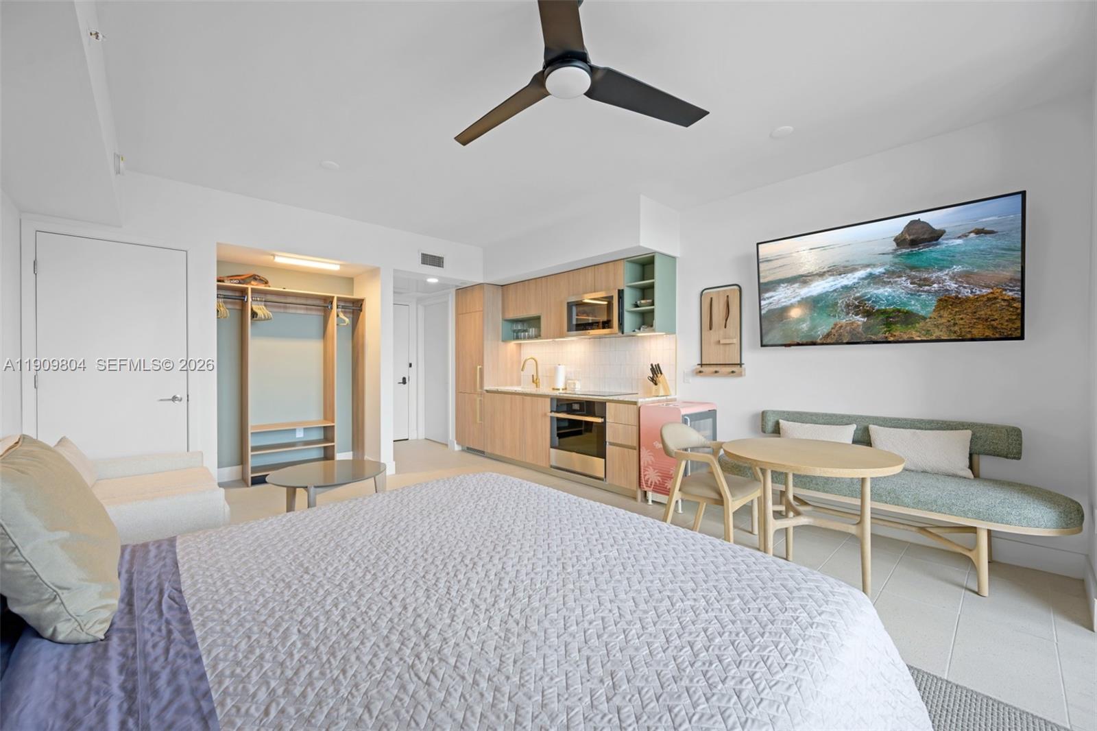 159 NE 6TH STREET CONDO - Residential