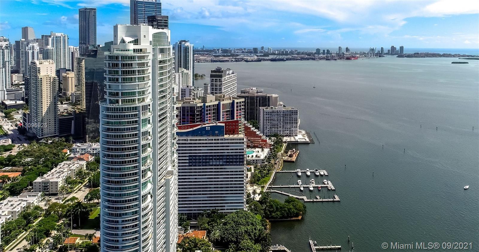 SANTA MARIA CONDO - Residential