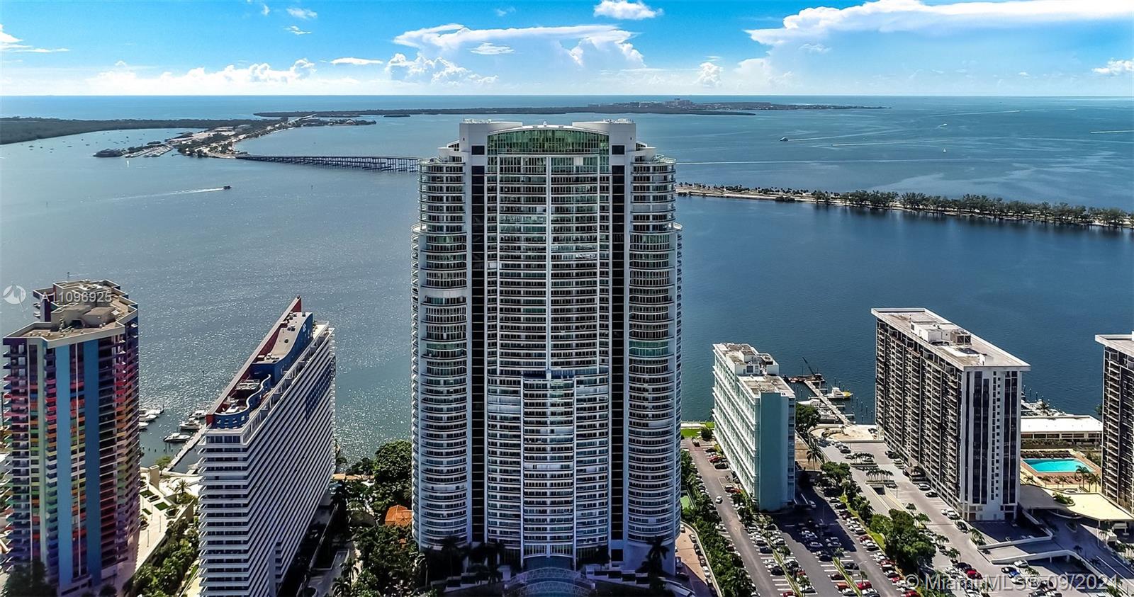 SANTA MARIA CONDO - Residential