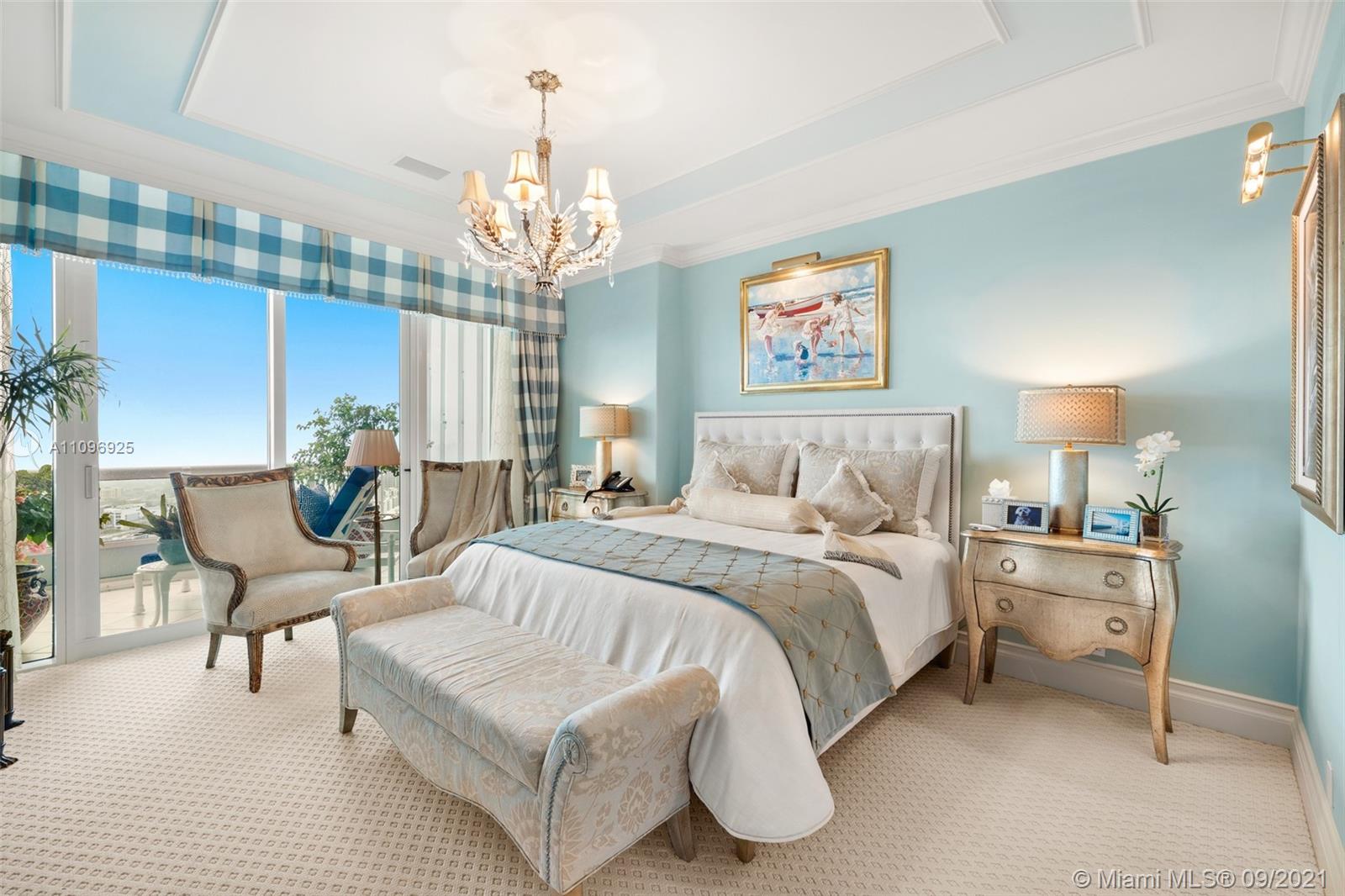 SANTA MARIA CONDO - Residential