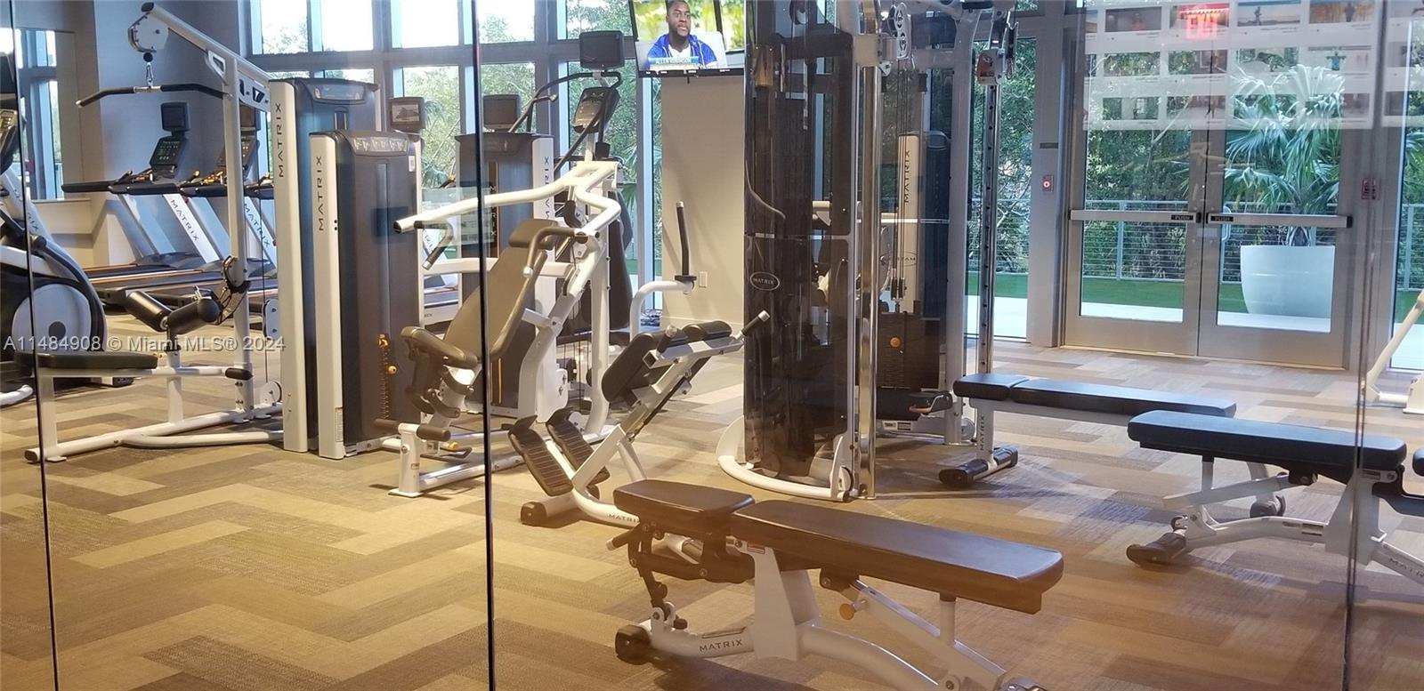 THE HARBOUR SOUTH CONDO - Residential