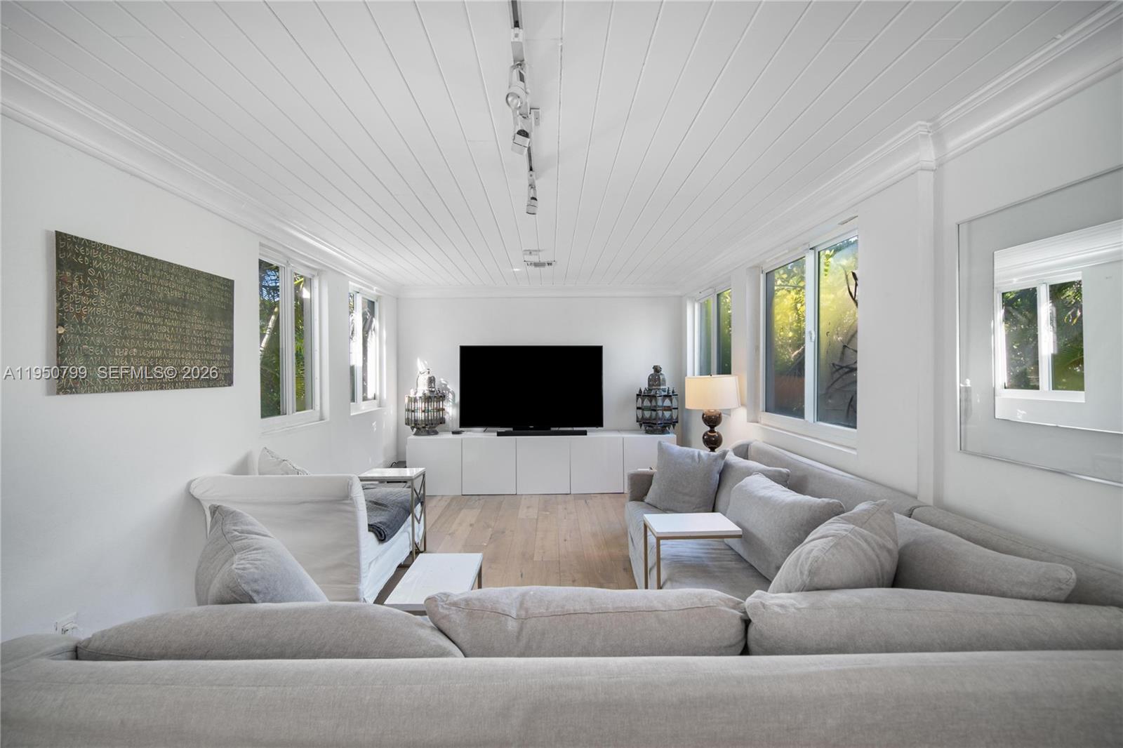 BEACH VIEW ADDN - Residential