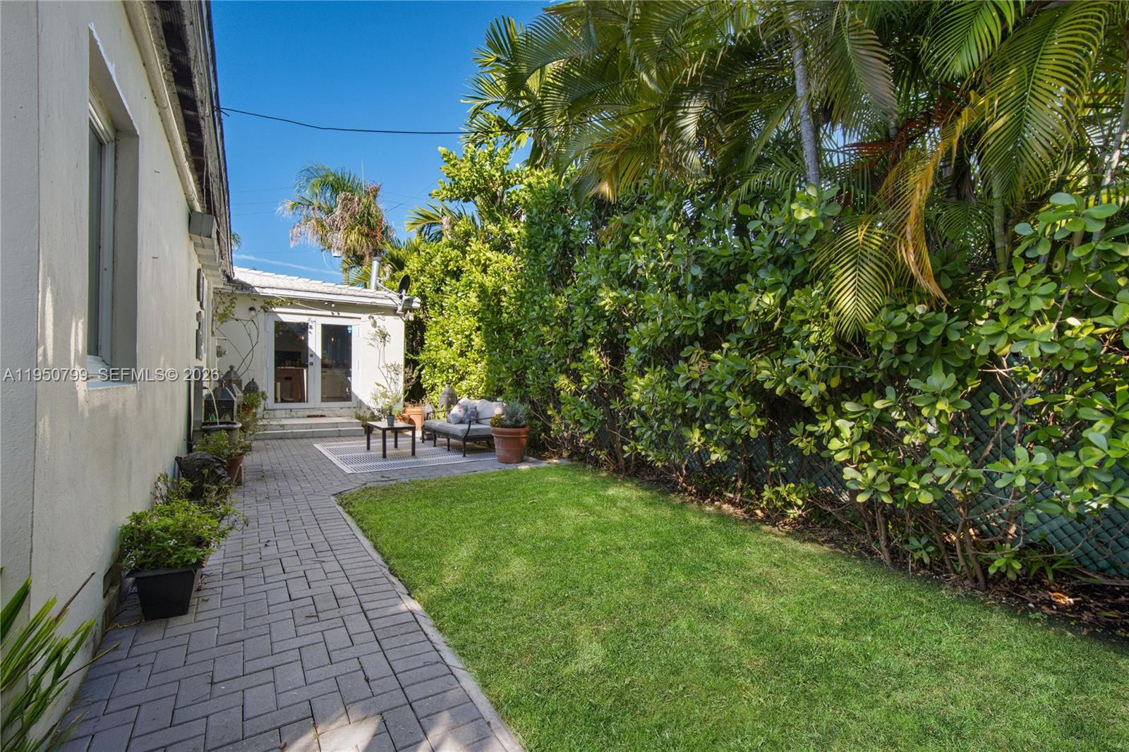 BEACH VIEW ADDN - Residential