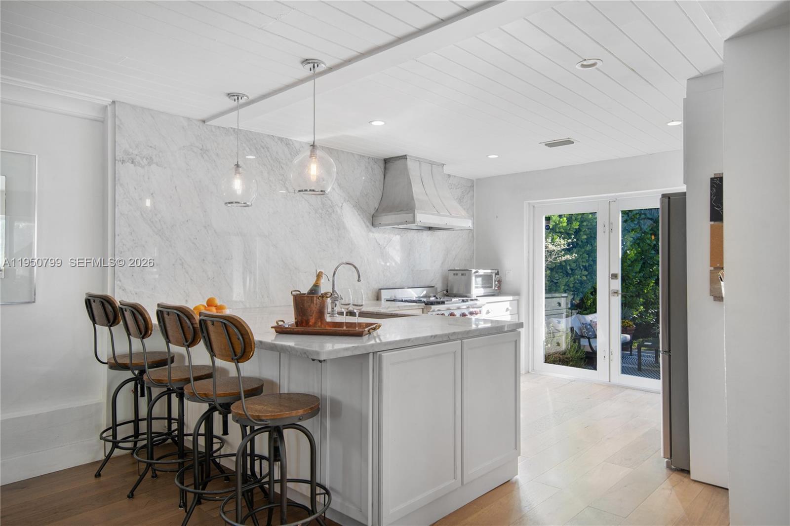 BEACH VIEW ADDN - Residential