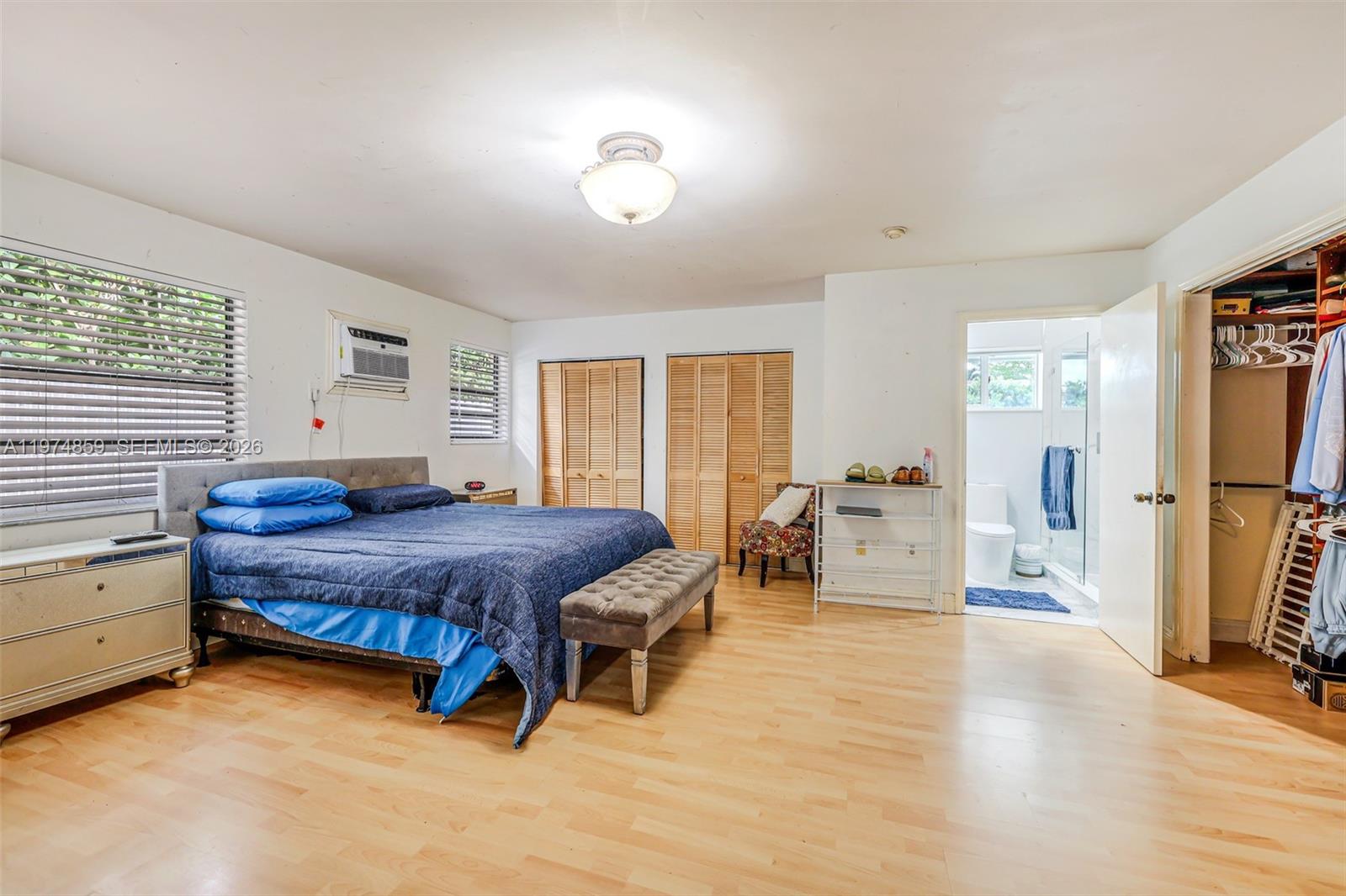 SOUTHERN ESTATES 13TH ADD - Residential