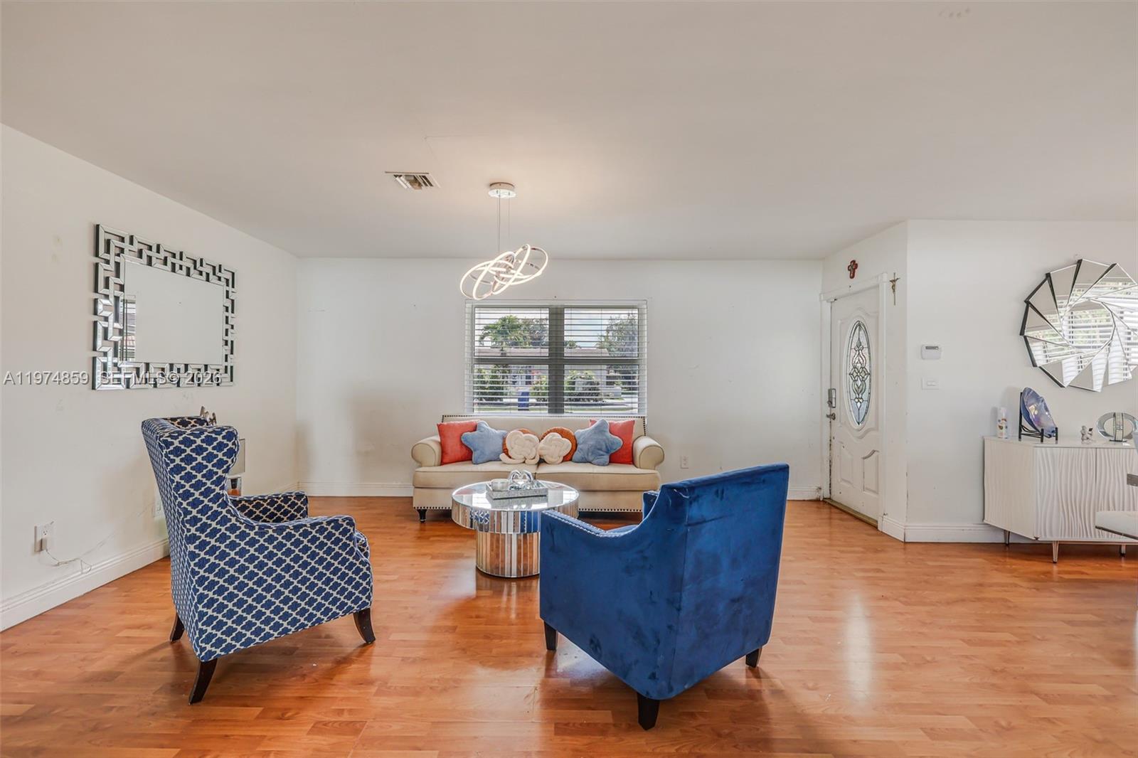 SOUTHERN ESTATES 13TH ADD - Residential