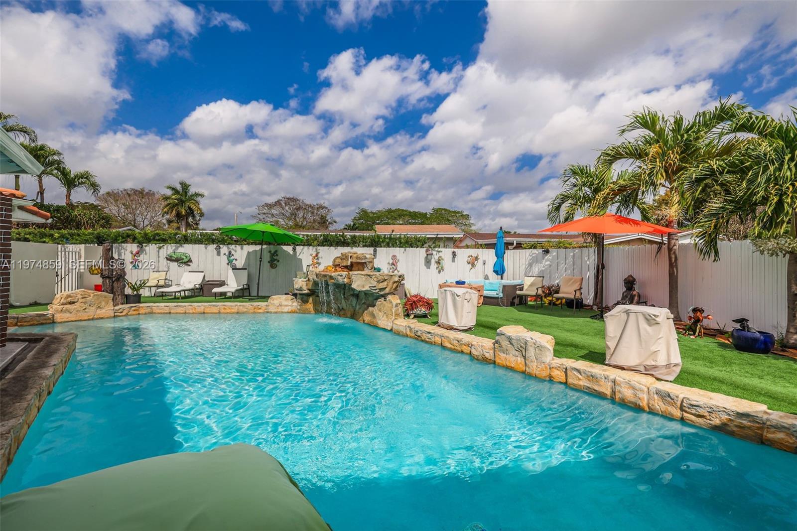 SOUTHERN ESTATES 13TH ADD - Residential